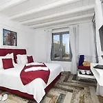 Naxos Rock Villas Hotel
