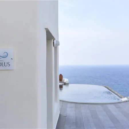 Naxos Rock Villas 酒店