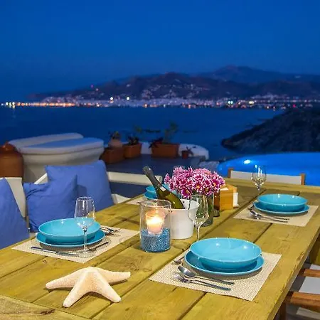 Naxos Rock Villas 酒店 *
