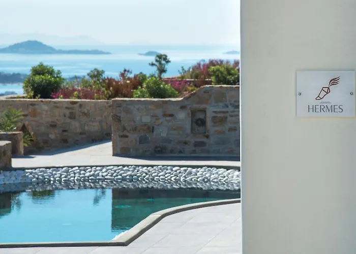 Naxos Rock Villas